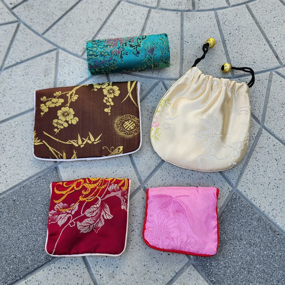 Oriental Embroidered Silk Jewelry Cosmetic 5 Piece Bag Pouch Set